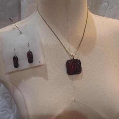 Sale Photo Thumbnail #1334: red square pendant necklace with matching earrings