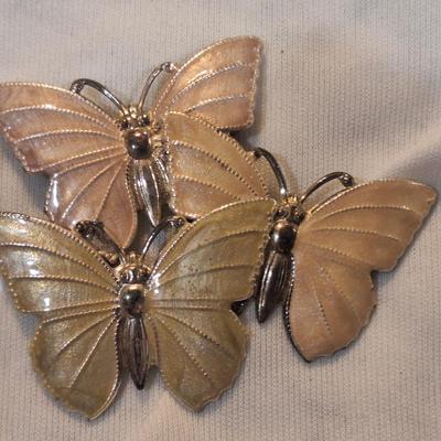 Sale Photo Thumbnail #1351: vintage brooch with multiple butterflies