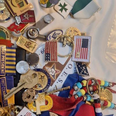 Sale Photo Thumbnail #1362: large bundle of free mason pins, medals and other items.