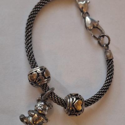 Sale Photo Thumbnail #1385: Bracelet with Bear charm
