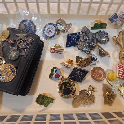 Sale Photo Thumbnail #1491: Masonic or free mason related pins, brooches and other items.  Eastern star and other