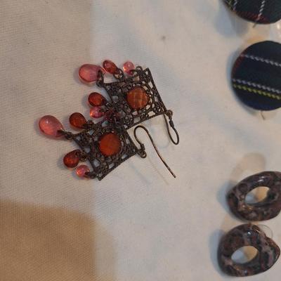 Sale Photo Thumbnail #1514: earrings bundle