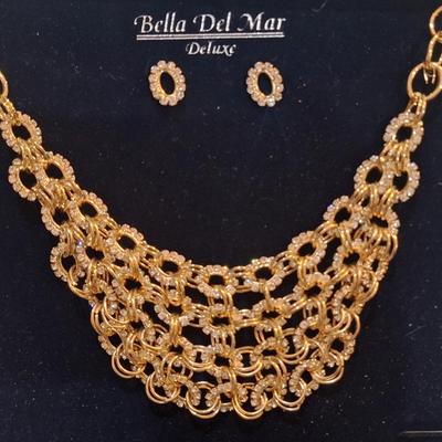 Sale Photo Thumbnail #1559: Bella Del Mar jewelry set- earrings, necklace and bracelet