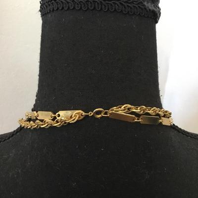 Very nice vintage gold tone, chain necklaces