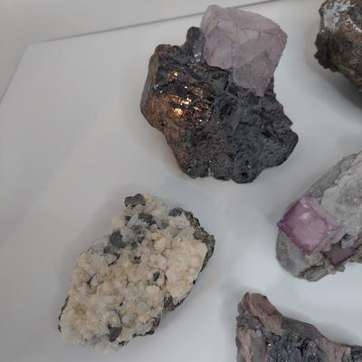 Pyrite, Quartz and Fluorite Druzy Clusters (GB-BBL)