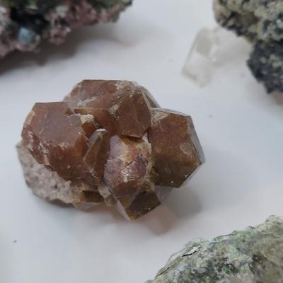 Garnet, Tourmaline, Quartz and More (GB-BBL)