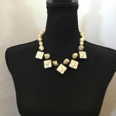 Beautiful vintage genuine, pearl faux, pearl statement, necklace