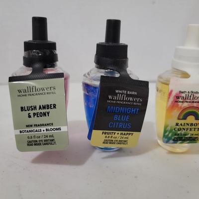 Assorted Wallflowers refills x 3
