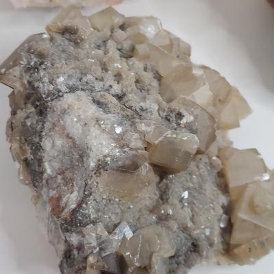 Fluorite, Dolomite & Dog Tooth Calcite (GB-BBL)