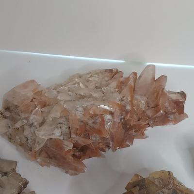 Fluorite, Dolomite & Dog Tooth Calcite (GB-BBL)