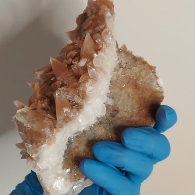 Fluorite, Dolomite & Dog Tooth Calcite (GB-BBL)