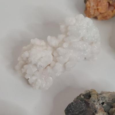 Aurichalcite w/ Smithsonite, Thompsonite & More (GB-BBL)