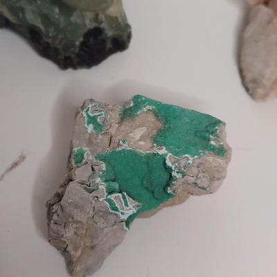 Aurichalcite w/ Smithsonite, Thompsonite & More (GB-BBL)