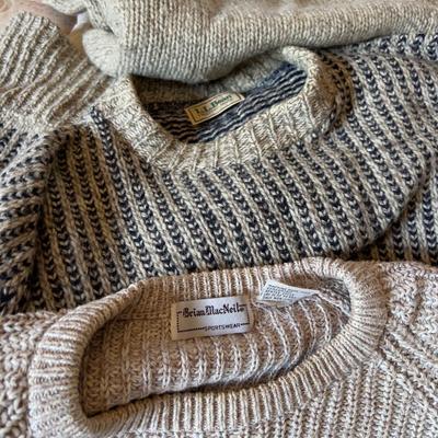 Lot 1 (9) Men's Sweaters Some Wool Some Acrylic 