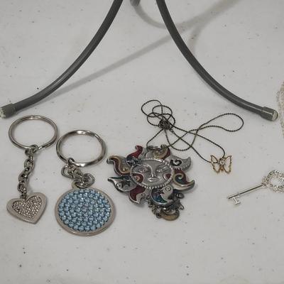 Jewelry tree + misc