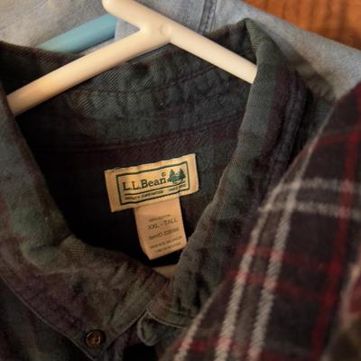 Lot 1 (15) Men's Flannel and Denim Shirts 