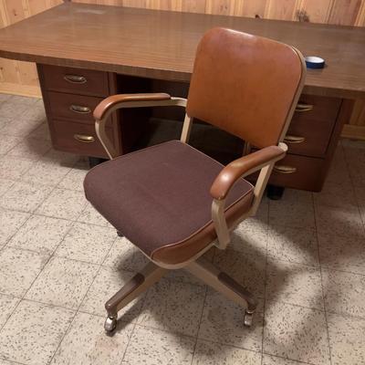 Tan Brown Metal Tanker Style Rolling Officer Chair. 