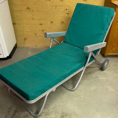 Aluminum Chaise Longe Vintage 1960's