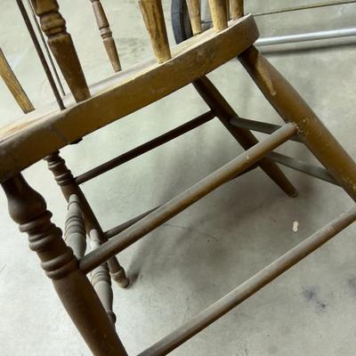 Antique Salon Windsor Chair 