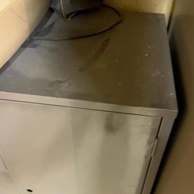 Metal Filing Cabinet 