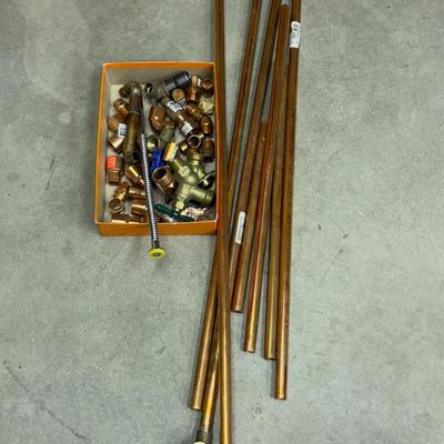 Mixed Lot of COPPER Pipe and Fittings. 