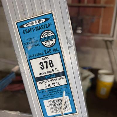 6 Foot Aluminum Step Ladder. - (garage)