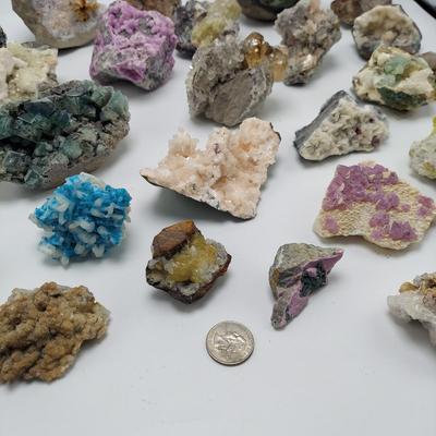 Cavansite, Heulandite, Fluorite & More (GB-BBL)