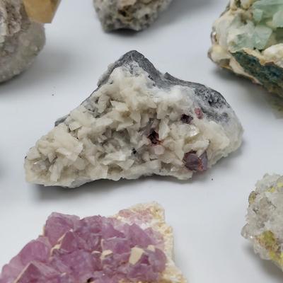 Cavansite, Heulandite, Fluorite & More (GB-BBL)