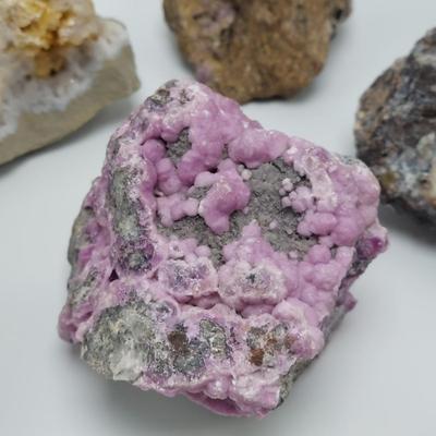 Cavansite, Heulandite, Fluorite & More (GB-BBL)