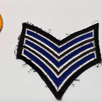 4 Military patches - Sargent, WW2 Air Force- with 26 Waterbury button Co. Collectible Uniform buttons & backs