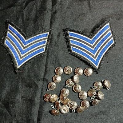 4 Military patches - Sargent, WW2 Air Force- with 26 Waterbury button Co. Collectible Uniform buttons & backs
