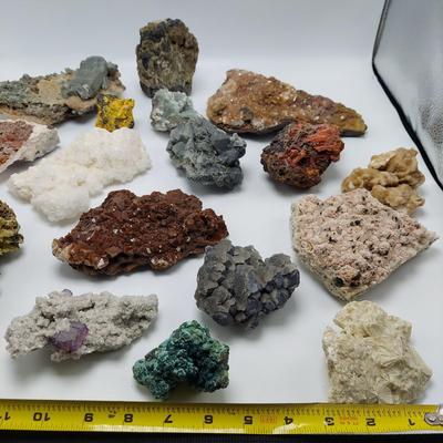 Vanadite, Fluorapatite, Wavelite & More (GB-BBL)