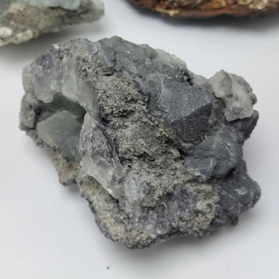 Vanadite, Fluorapatite, Wavelite & More (GB-BBL)