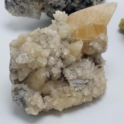 Stibnite, Calcite, Stilbite & More (GB-BBL)