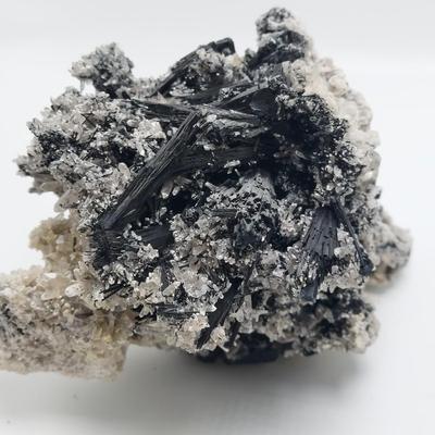 Stibnite, Calcite, Stilbite & More (GB-BBL)