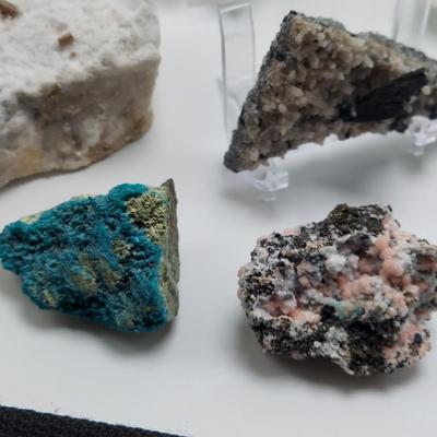 Brochantite, Linarite, Hemimorphite, Chalcopyrite & More (GB-BBL)