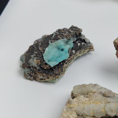Brochantite, Linarite, Hemimorphite, Chalcopyrite & More (GB-BBL)