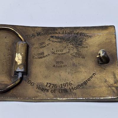1776-1976 200 Years US Homegrown La Venta Bloomington Ind. Marijuana Hall of Fame Belt Buckle & Green and Silver Weed belt buckle