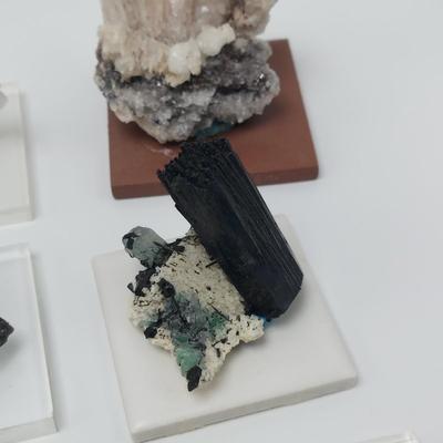 Creedite & More Crystal Displays (GB-BBL)