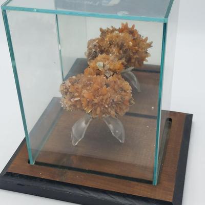 Creedite & More Crystal Displays (GB-BBL)