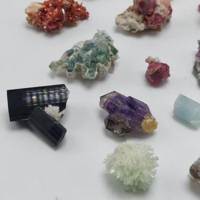 Creedite & More Crystal Displays (GB-BBL)
