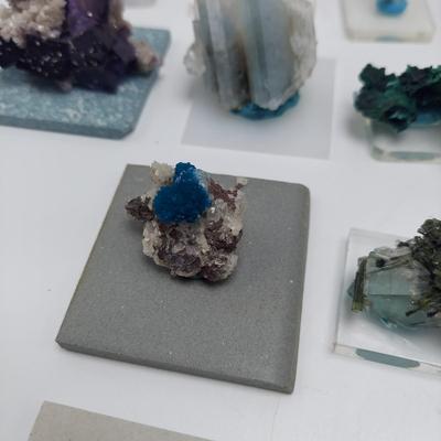 Creedite & More Crystal Displays (GB-BBL)