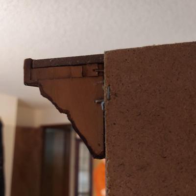 Mirror Back Curio Cabinet (GB-BBL)