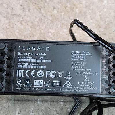 3 Hard Drives Seagate Backup Plus Hub 8TB , Seagate Free Agent 15TB ,Western Digital 4TB WD Elements External Hard Drive