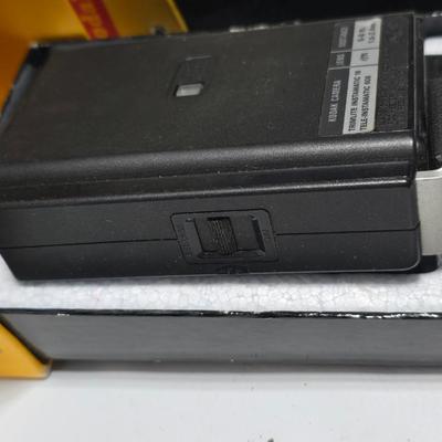 New old stock Kodak Instamatic camera 104 with Kodak Ektron electronic flash unit - Leather case