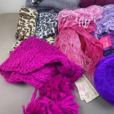 Large Scarf Lot 1