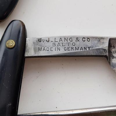 Lot of Vintage Straight Razors & Kriss Kross Stropper , Kobar Copper King Blue Steel, George Wostenholm,Eisemann's ,