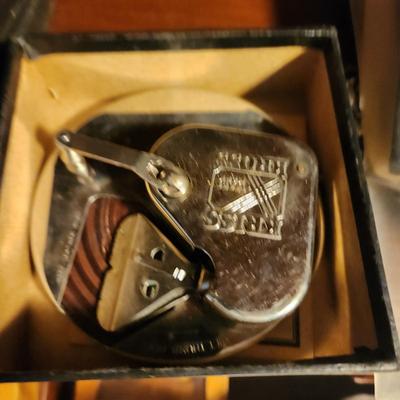 Lot of Vintage Straight Razors & Kriss Kross Stropper , Kobar Copper King Blue Steel, George Wostenholm,Eisemann's ,