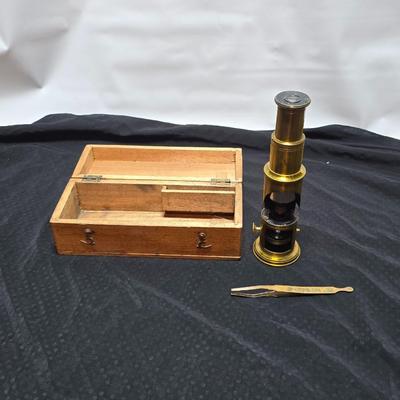 Immaculate! Antique 19th C. Small French Victorian Brass Scientific Travel Microscope with case & tweezers - marked FRANCE