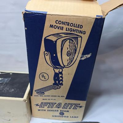 Vintage Working Lights - GE LOTT-A-LITE Movie lighting & Rare Tenson model 5975 Vintage swing arm miniature lamp